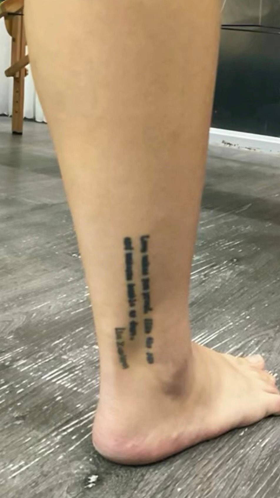 Full cover-up: text to Japanese lucky cat