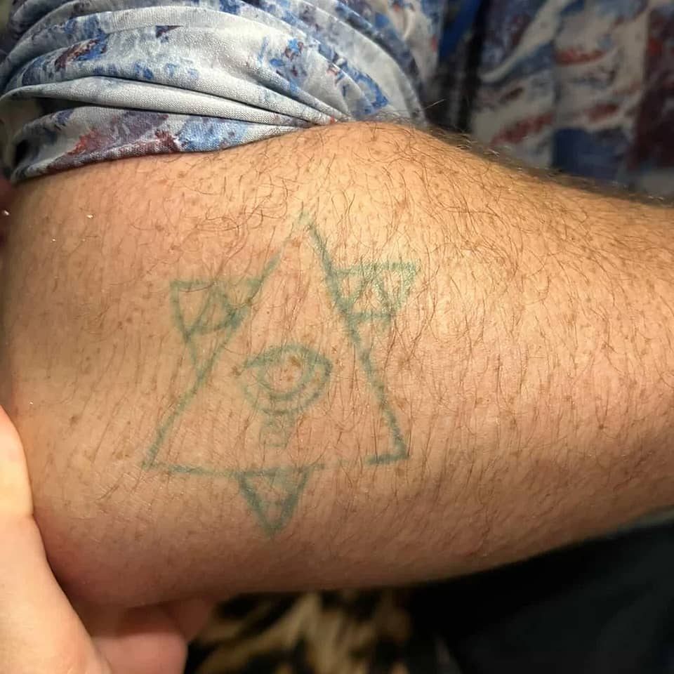 Geometric All-Seeing Eye