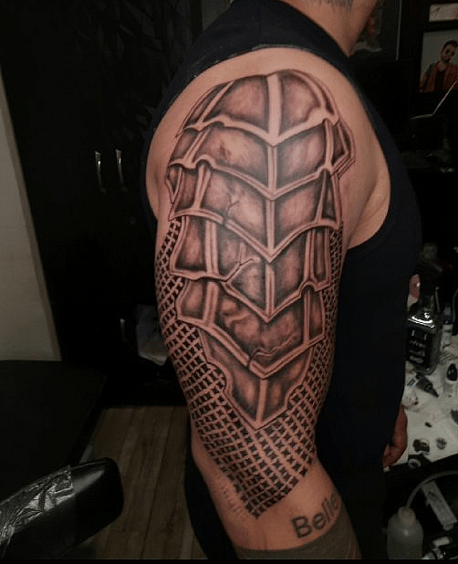 Geometric Armor Plate Shoulder Piece