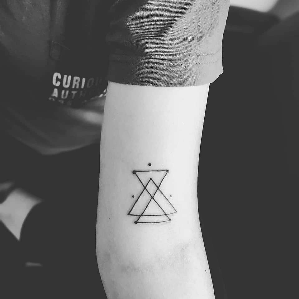 Geometric Hourglass Sigil