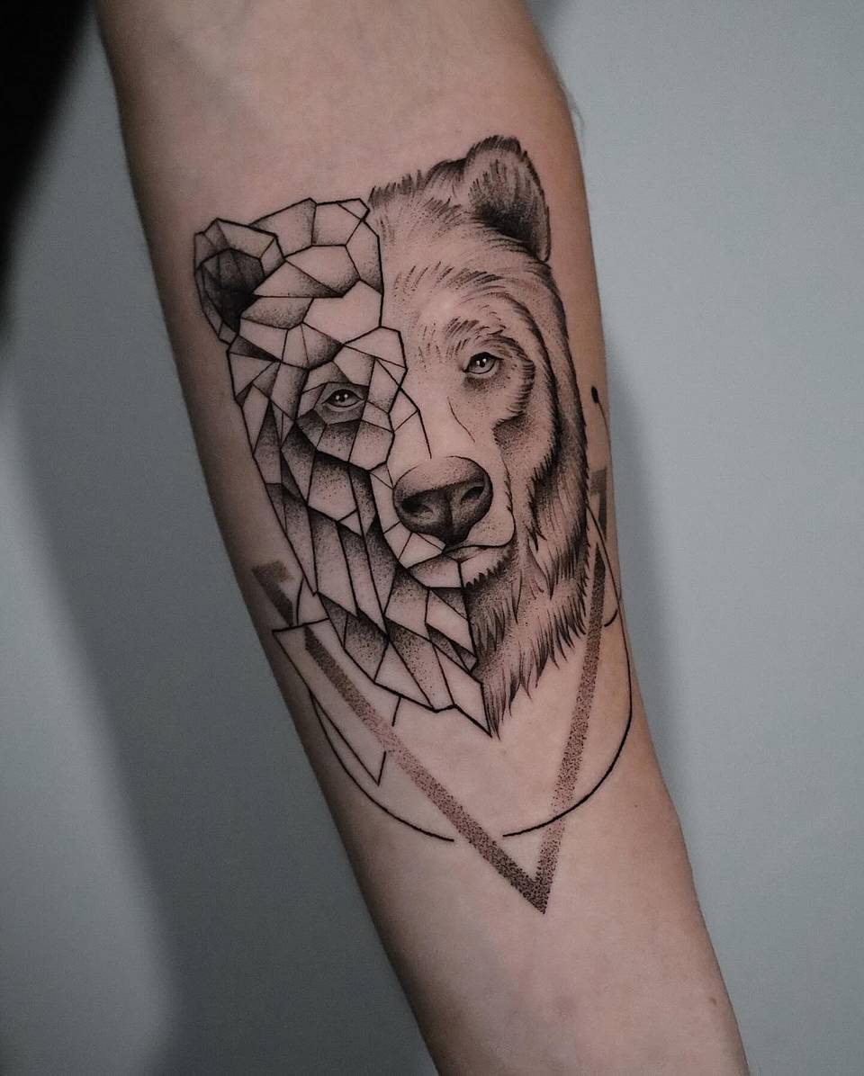 Geometric Realism Bear