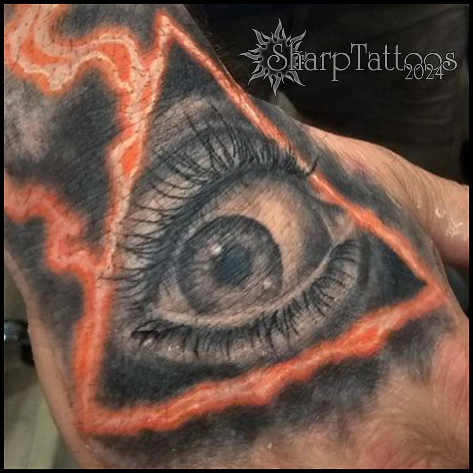 Glowing All-Seeing Eye