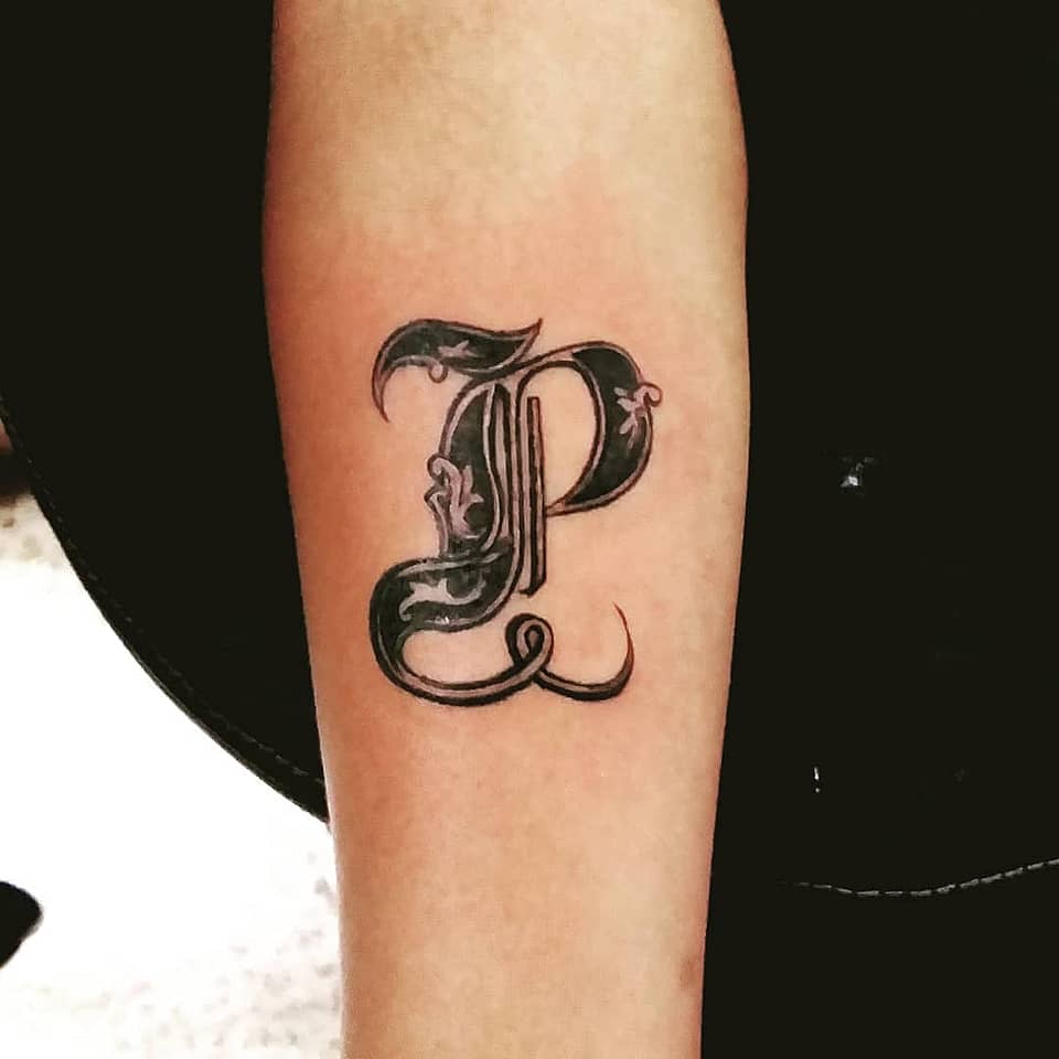 Gothic R Monogram