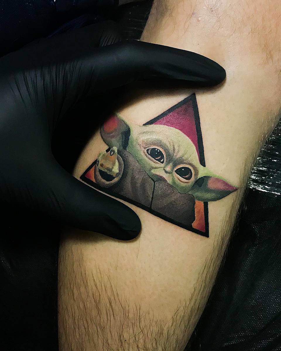 Grogu Peek Through Triangle