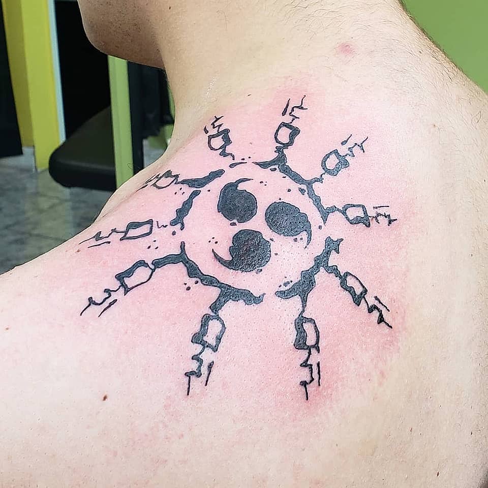 Grunge Smiley Sun