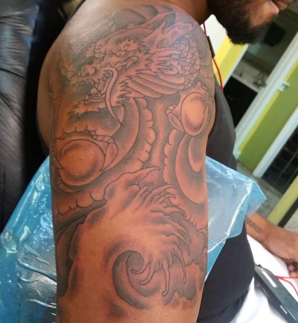 Guardian Dragon with Flaming Pearl