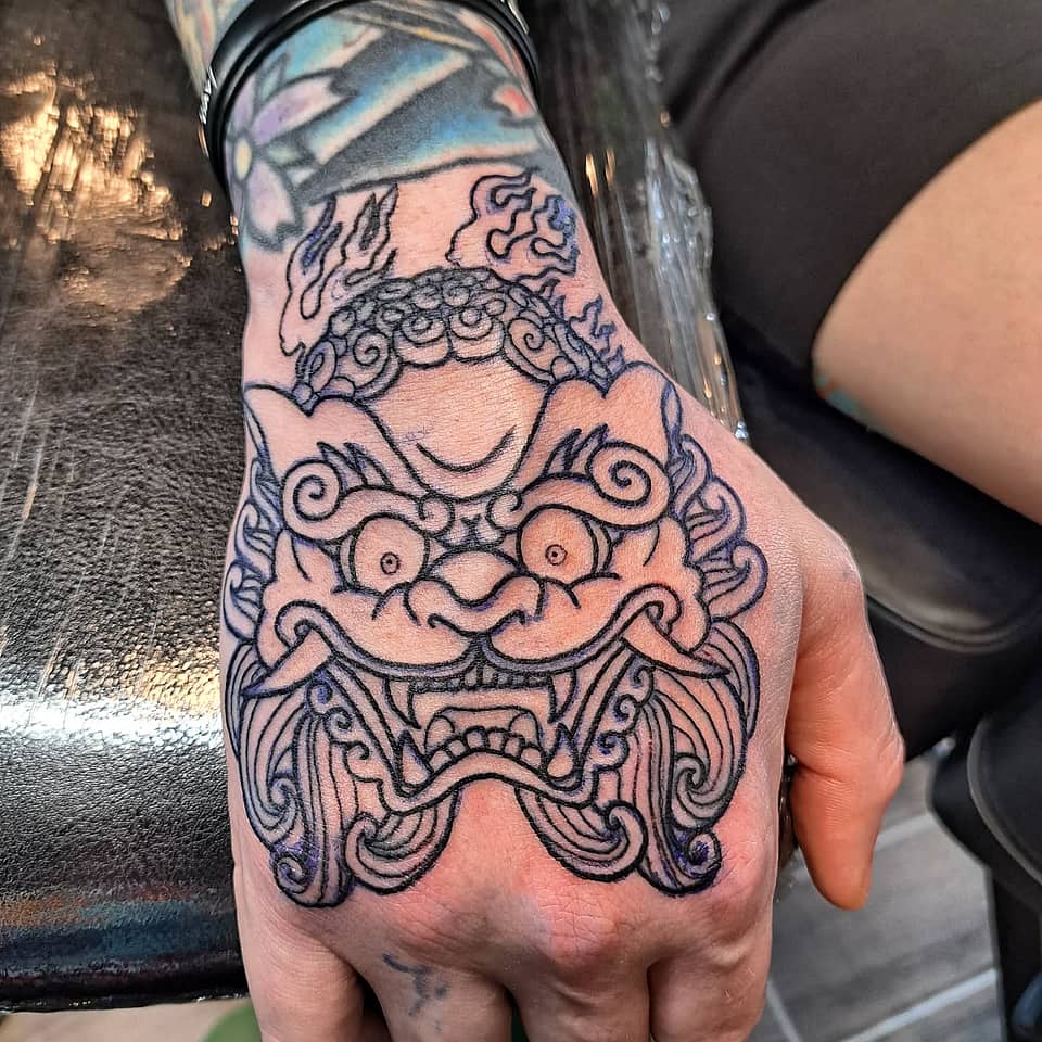 Guardian Shishi Hand Outline