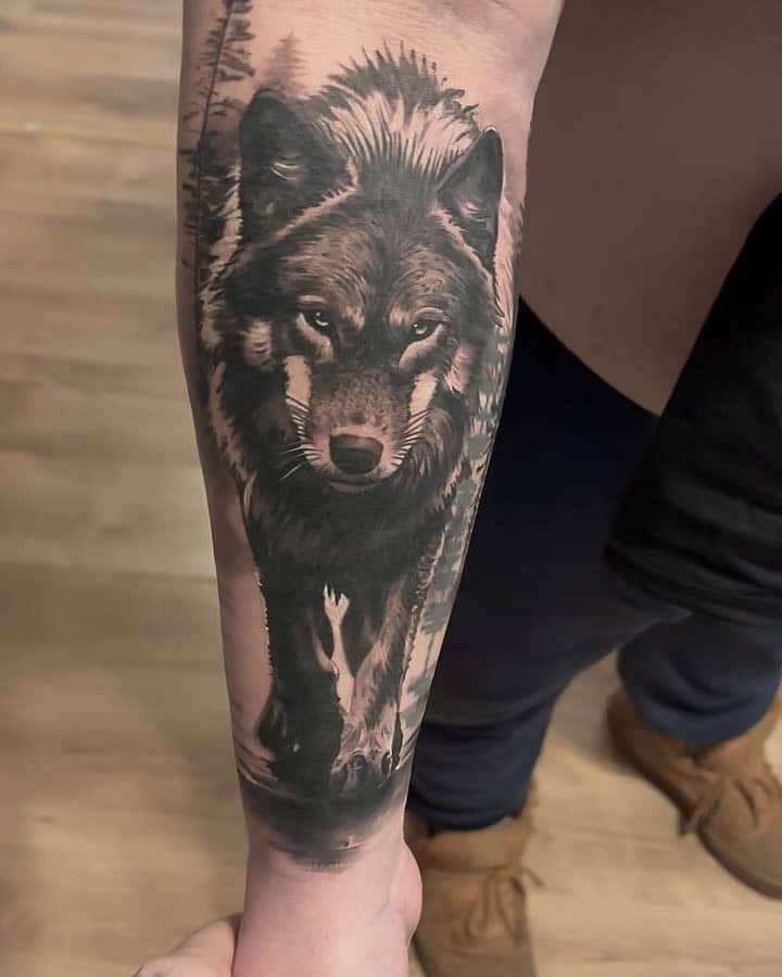 Guardian Wolf