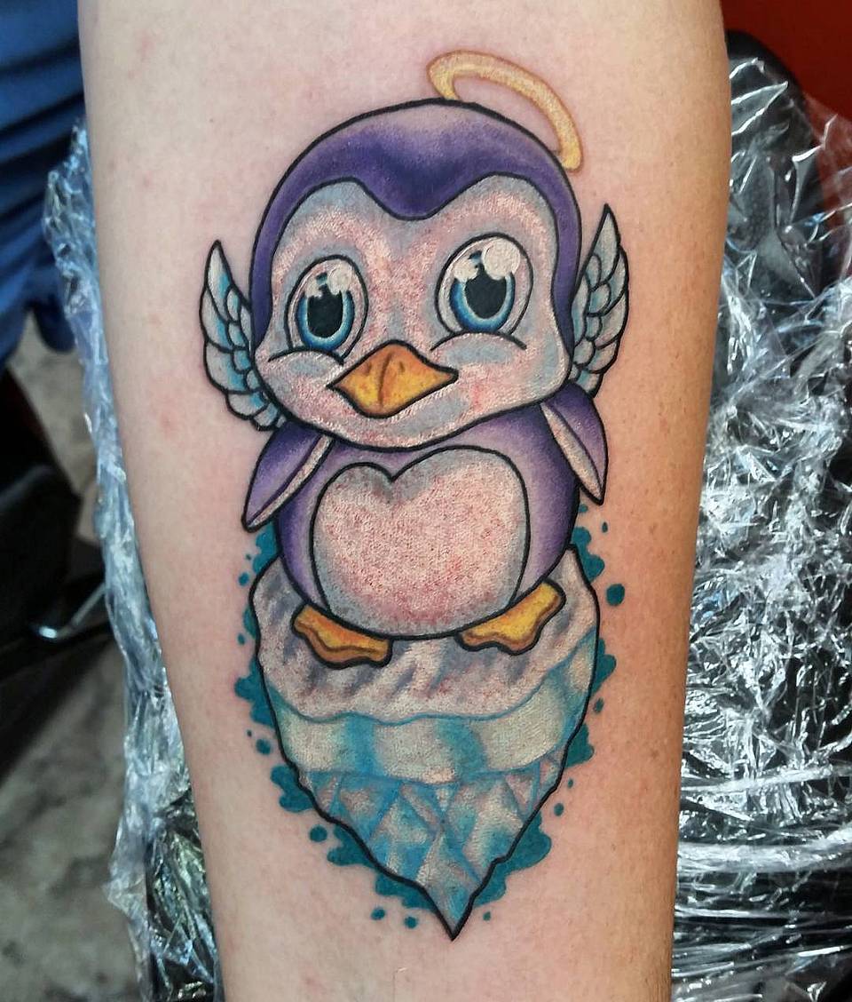 Halo Penguin on Iceberg