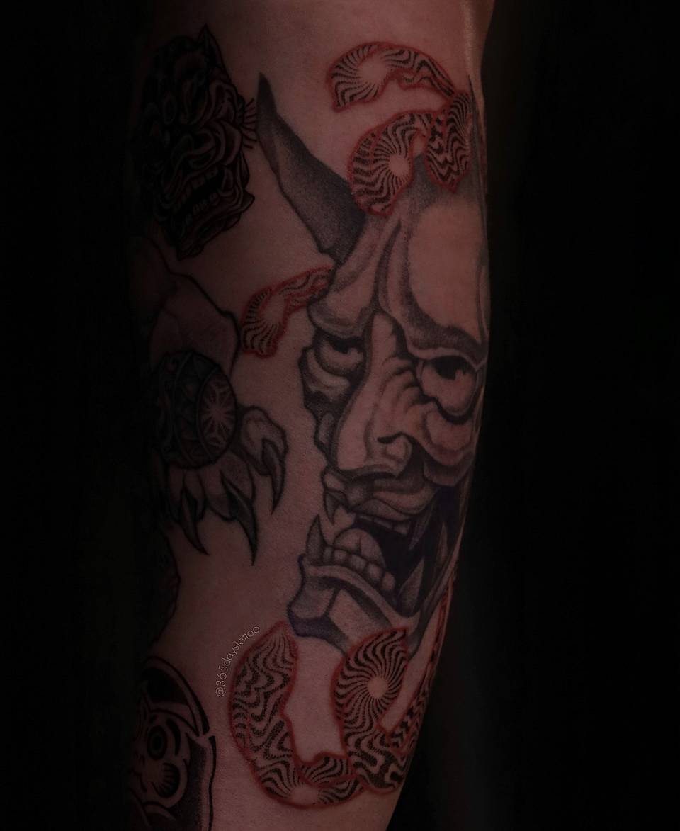 Hannya Mask with Red Smoke