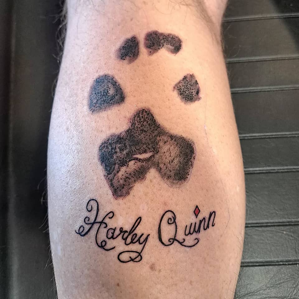 Harley Quinn Paw Print Tribute