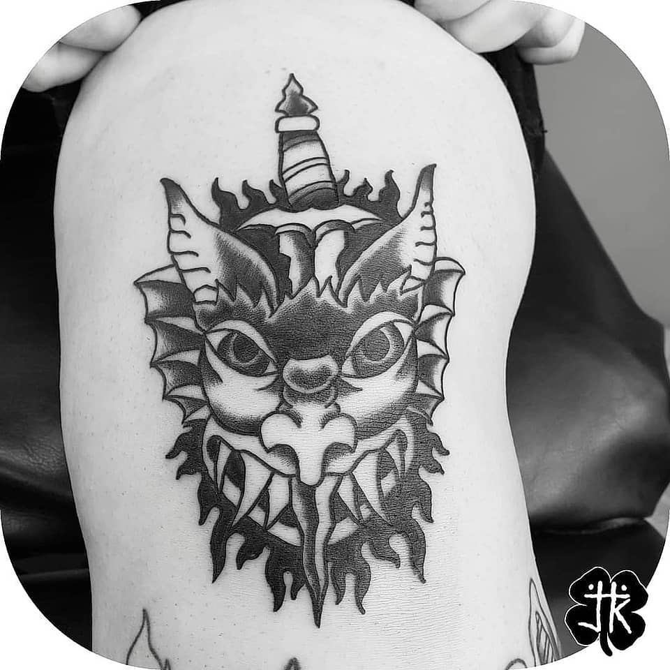 Hellcat Mask with Dagger