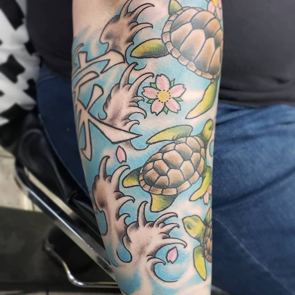 Honu and Sakura Waves