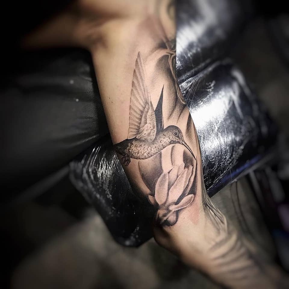 Hummingbird and Bloom in Black and Grey