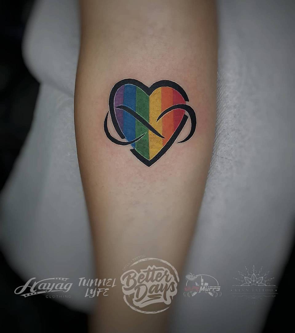 Infinite Rainbow Heart