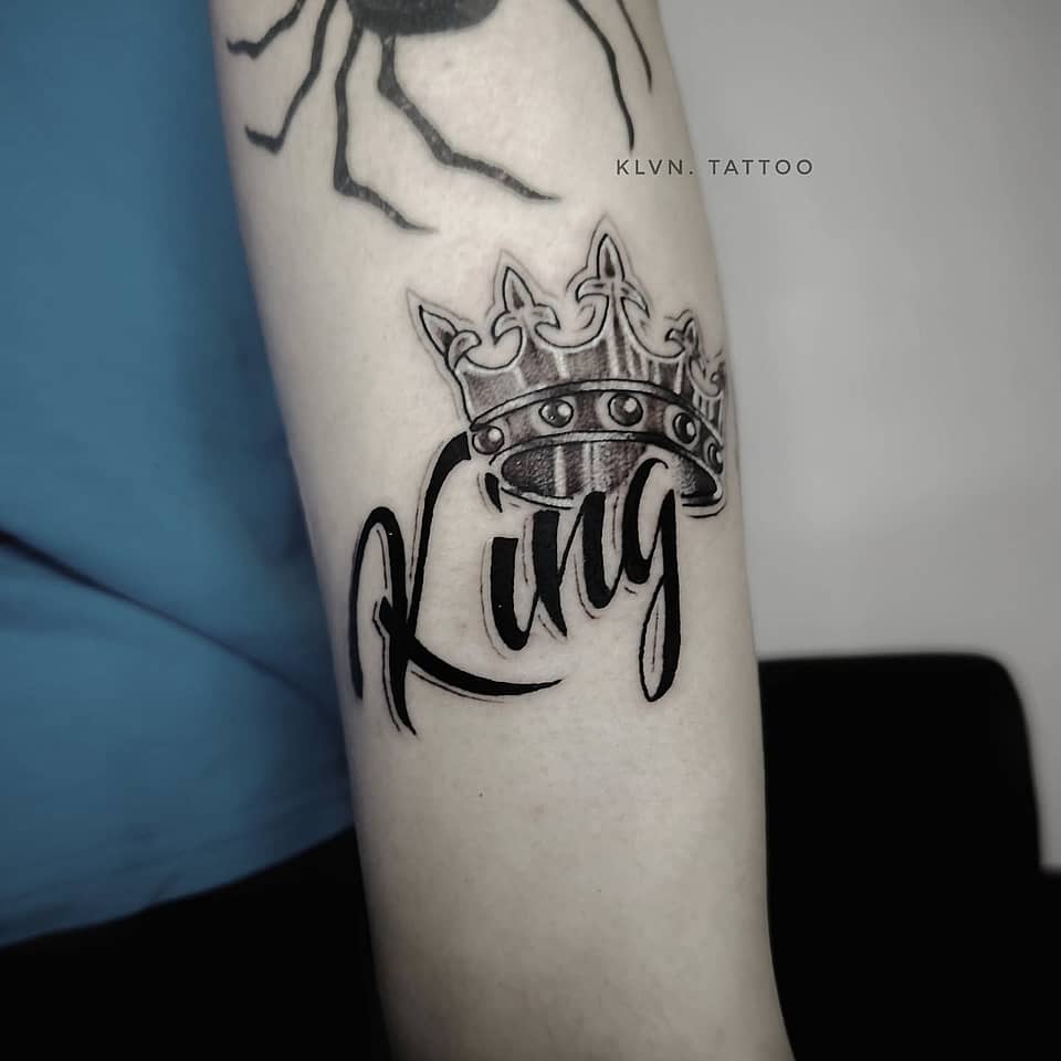 King Script with Crown