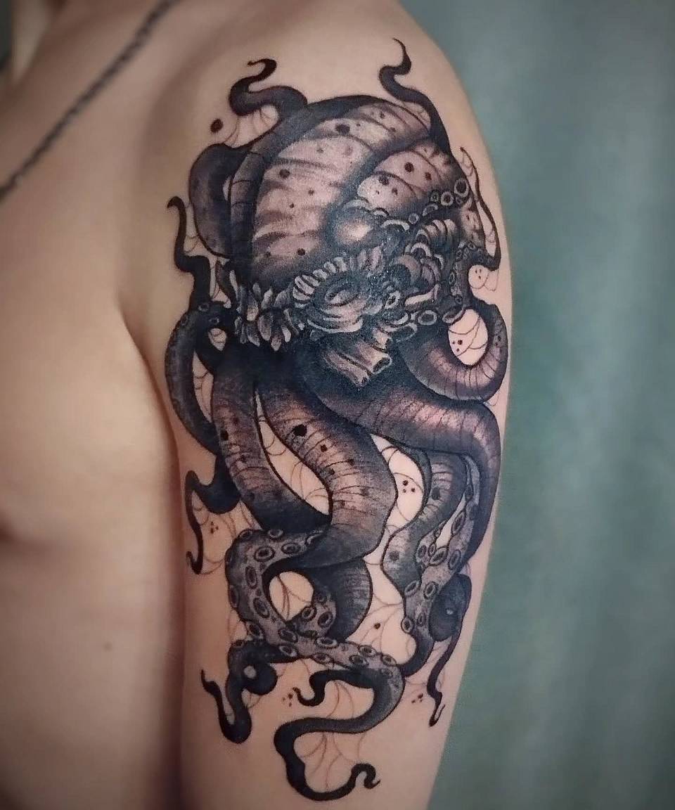 Kraken Embrace