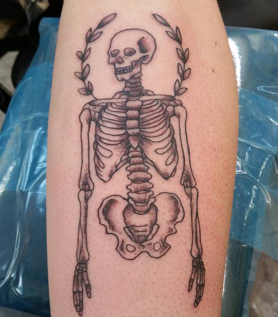Laureled Skeleton Memento Mori