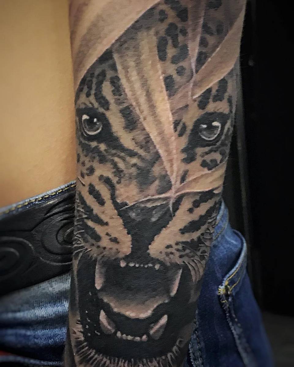 Leaf-Shrouded Leopard Roar