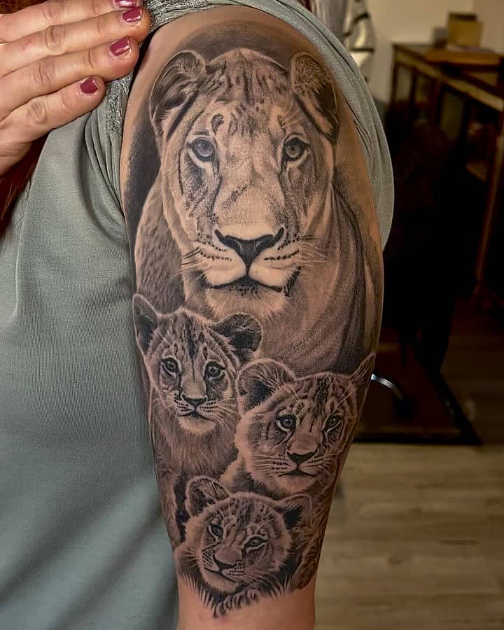 Lioness and Cubs Portrait