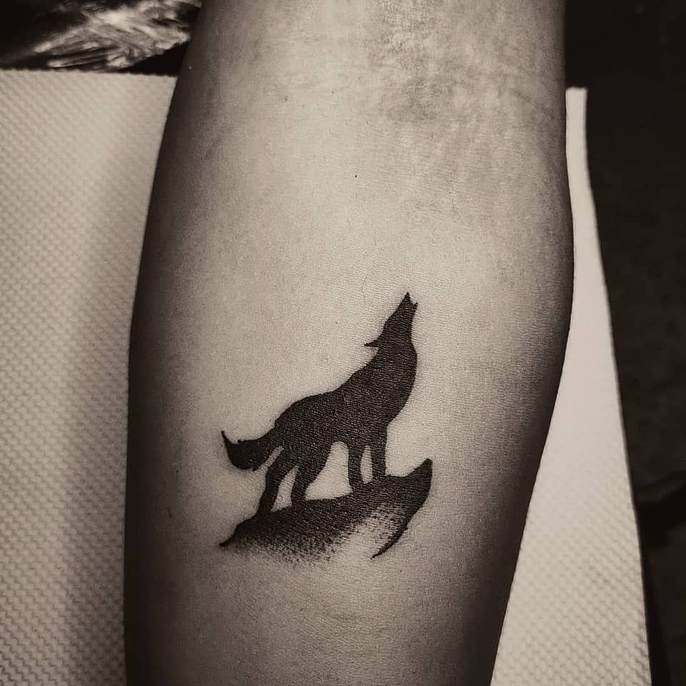 Lone Wolf Silhouette
