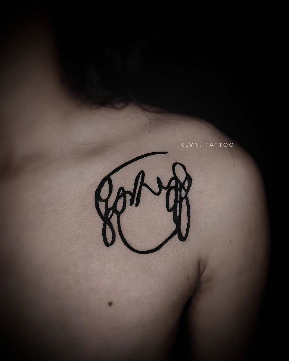Looped Signature Circle