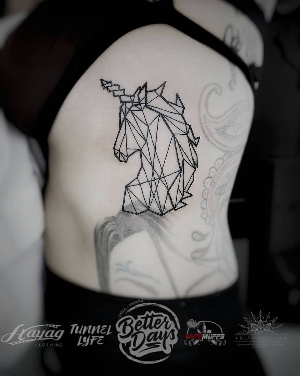 Low-Poly Unicorn