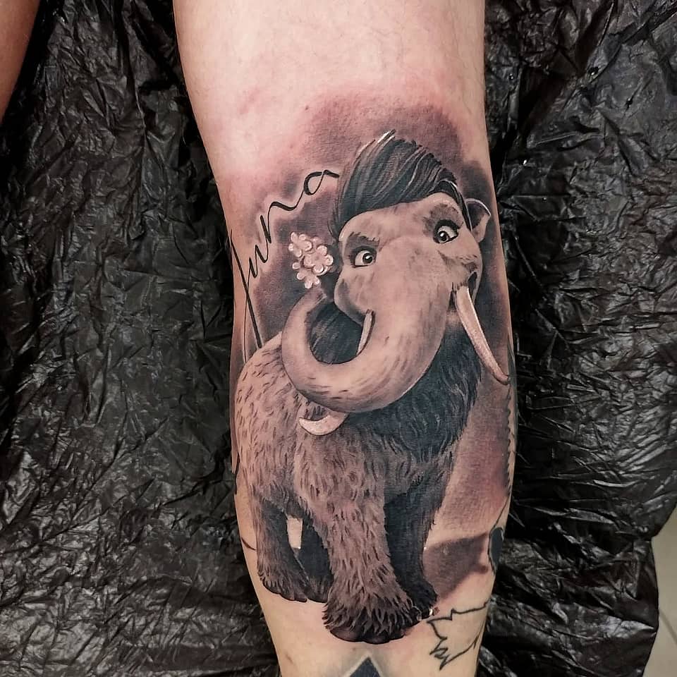 Luna's Woolly Mammoth