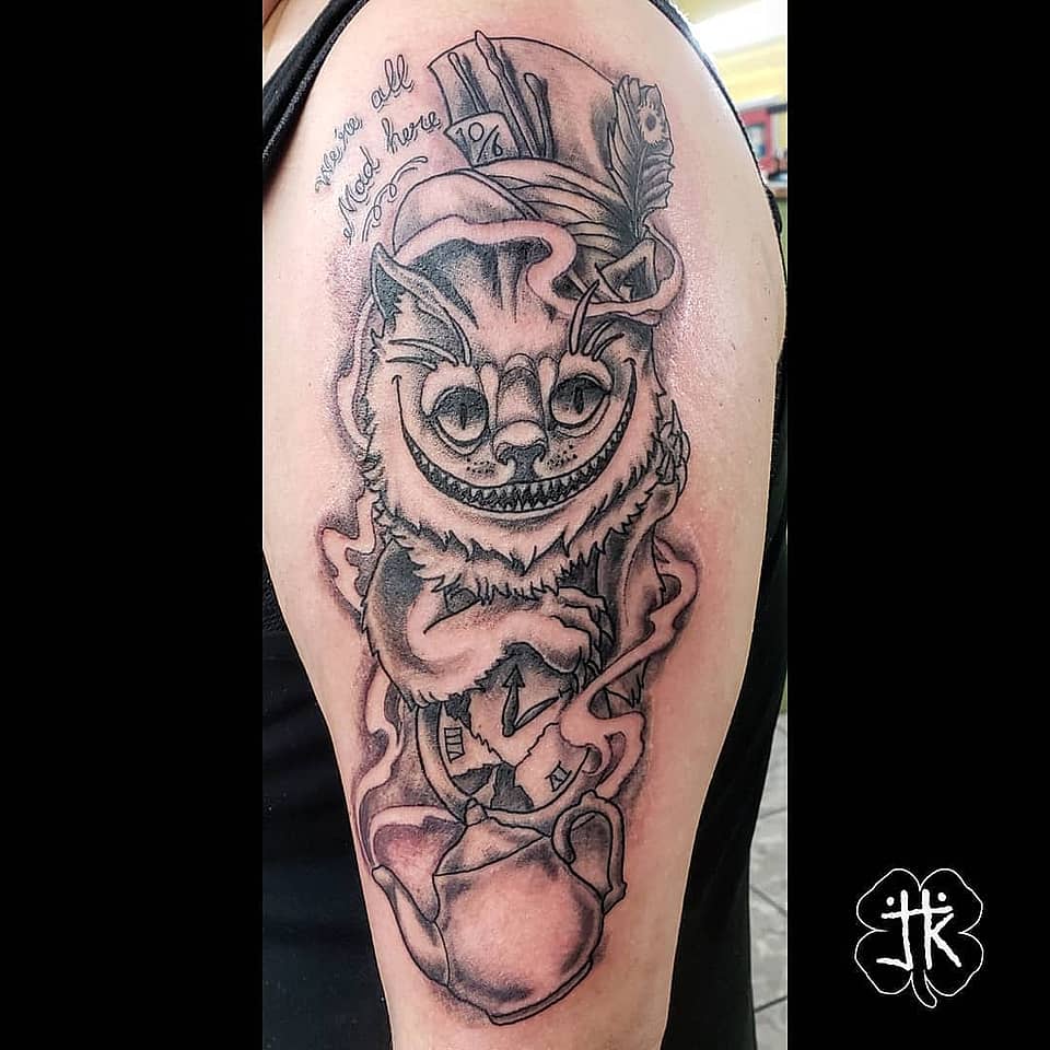 Mad Tea Cheshire Cat
