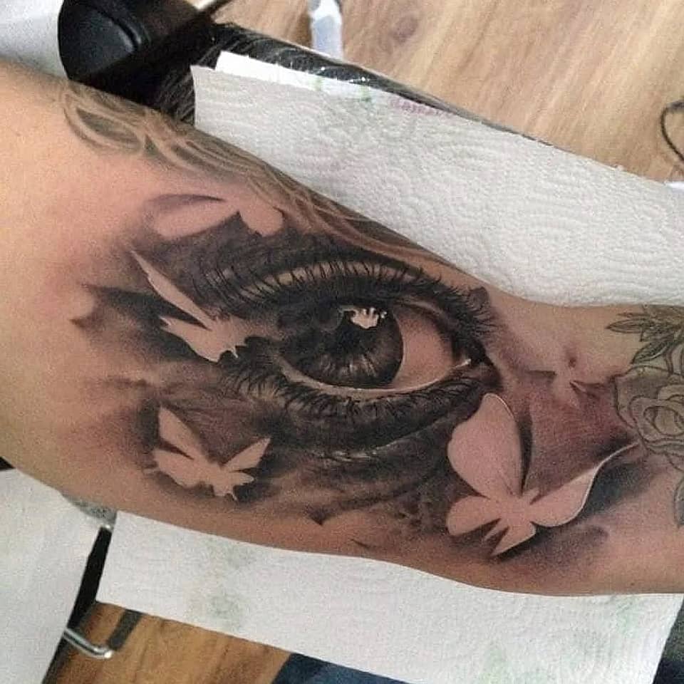 Metamorphosis Eye