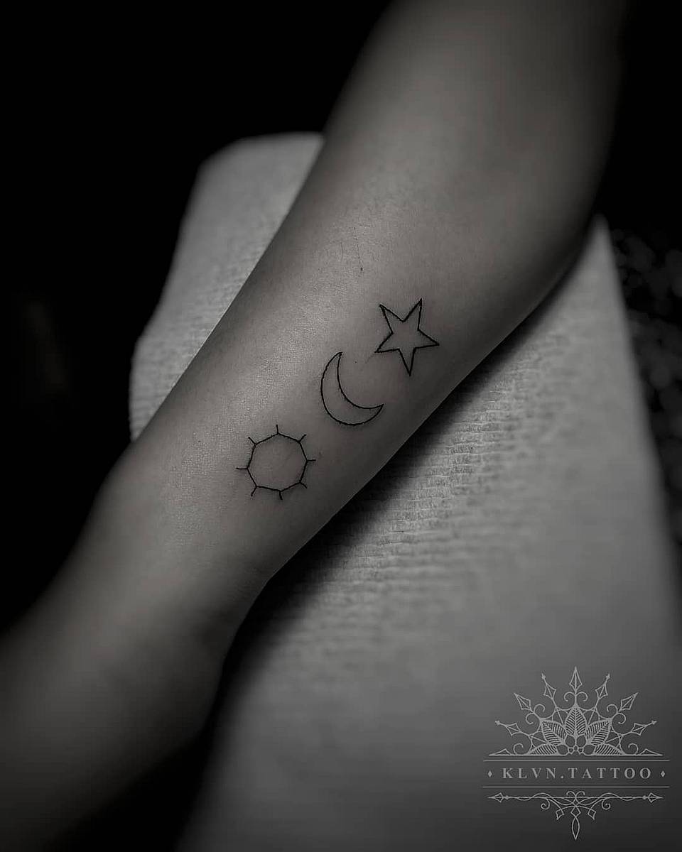 Minimal Sun, Moon & Star Trio