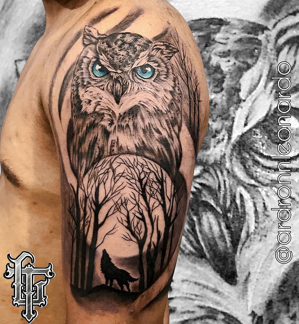 Moonlit Owl and Howling Wolf