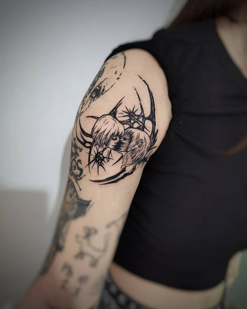 Moonlit Thorn Embrace
