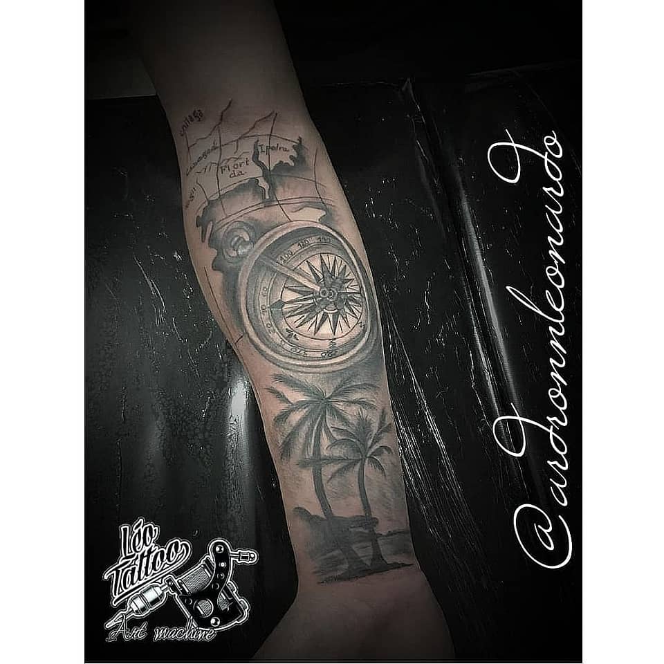 Nautical Compass & Island Scene