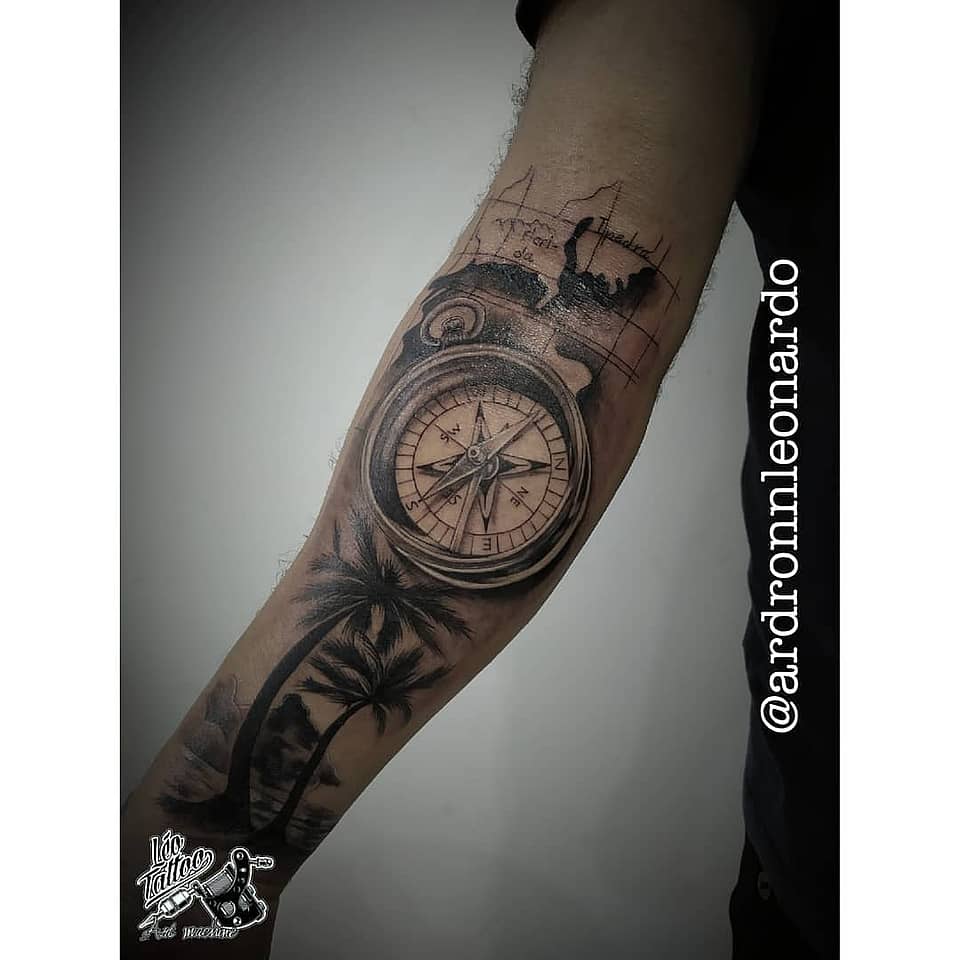 Navigator's Compass with Palms