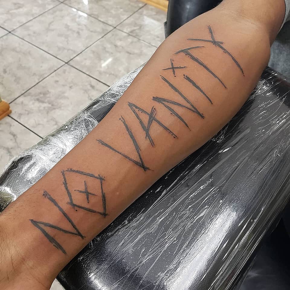 No Vanity Scratch Lettering