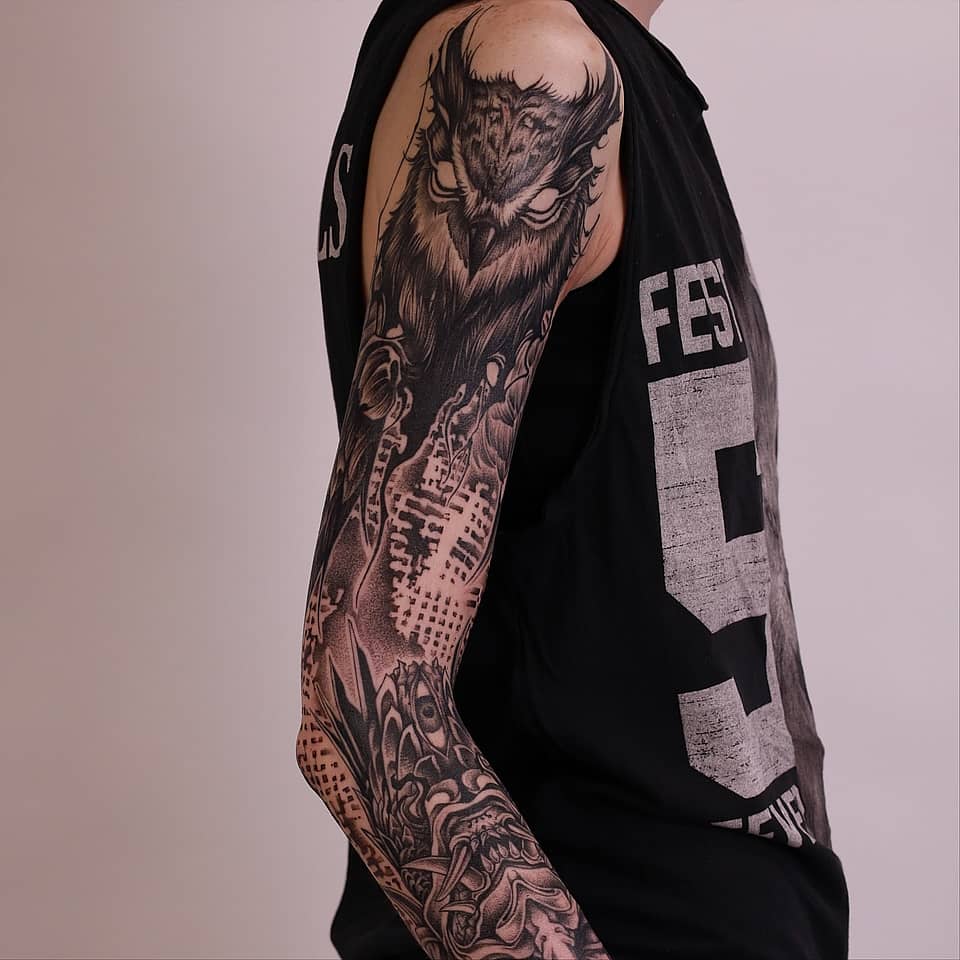 Nocturnal Guardian Sleeve