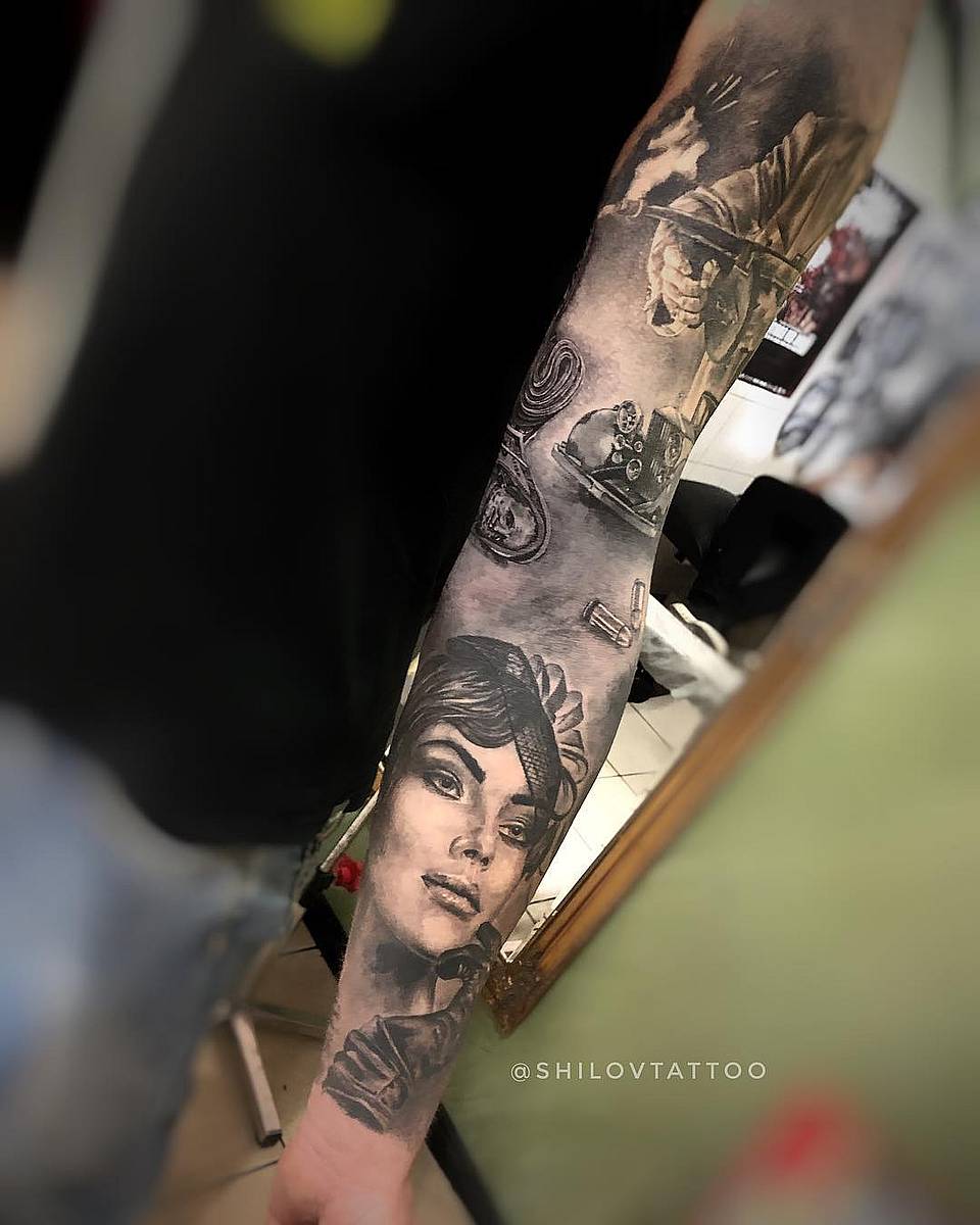 Noir Reverie Sleeve