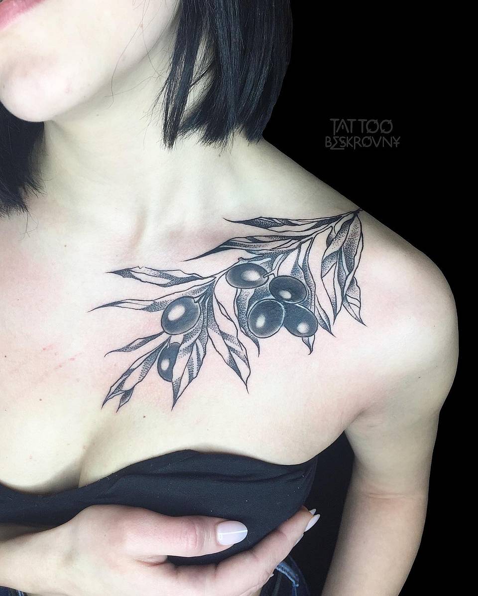 Olive Branch Collarbone