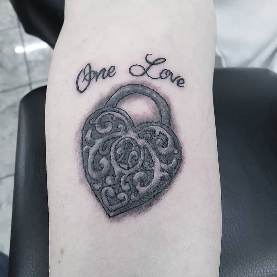 One Love Heart Lock