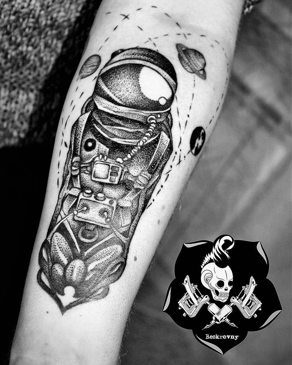 Orbiting Astronaut