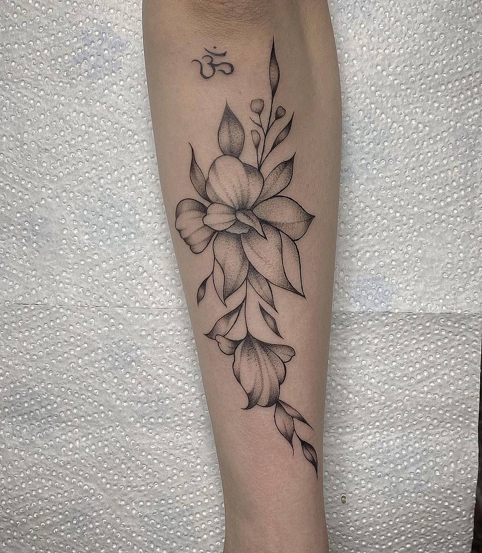 Orchid Vine with Om