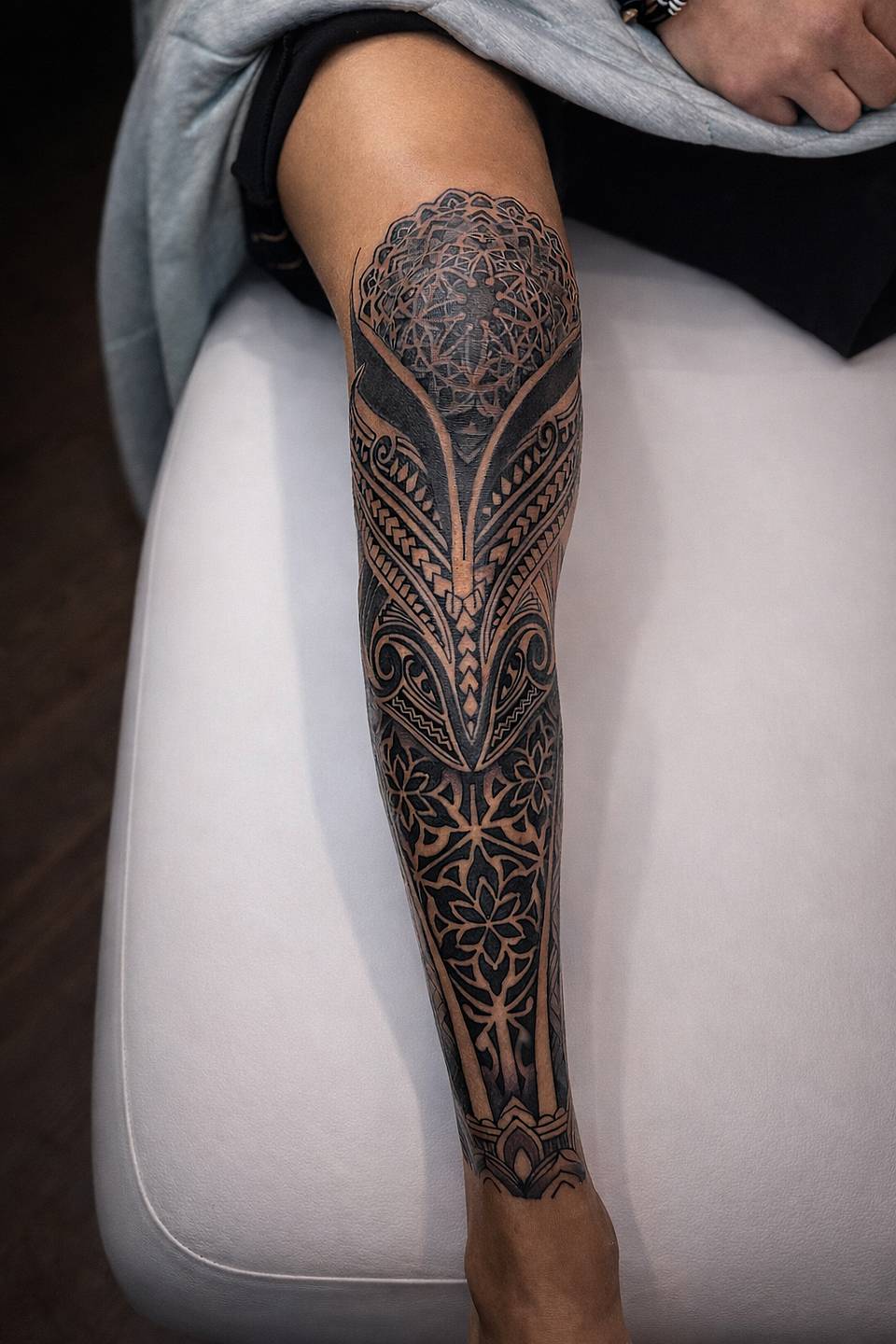 Ornamental Polynesian Shin Sleeve