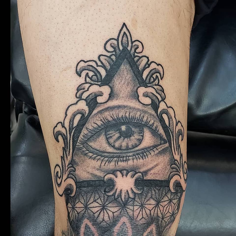 Ornate All-Seeing Eye Triangle