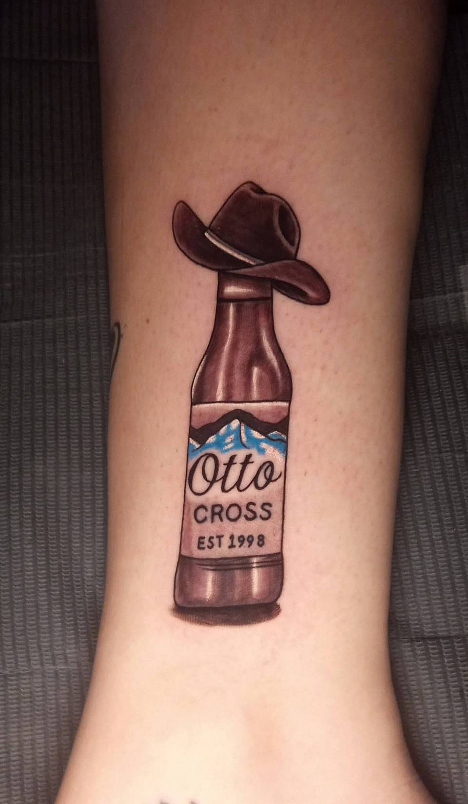 Otto Cross Beer Bottle with Cowboy Hat