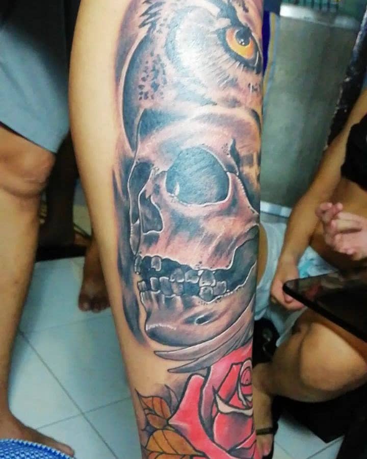 Owl-Eyed Skull and Rose