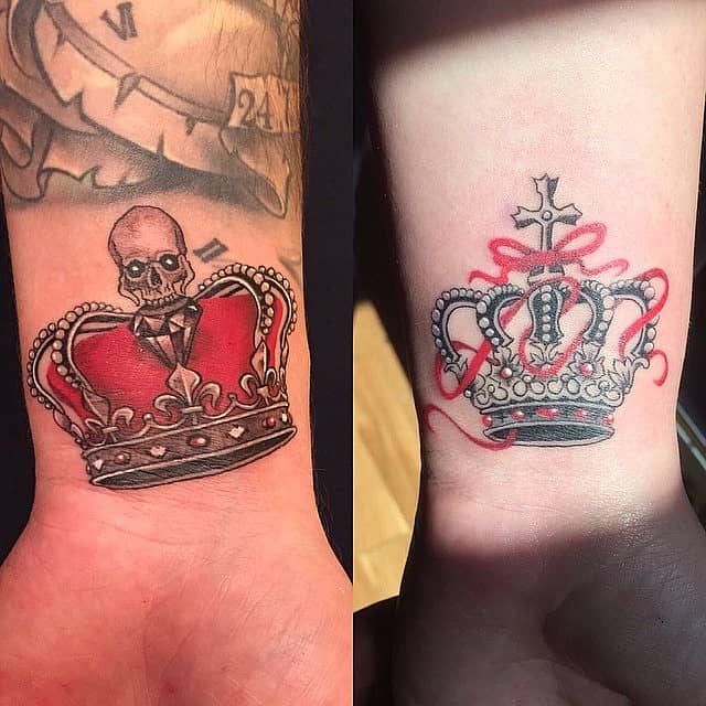 Paired Crowns — Skull & Ribbon