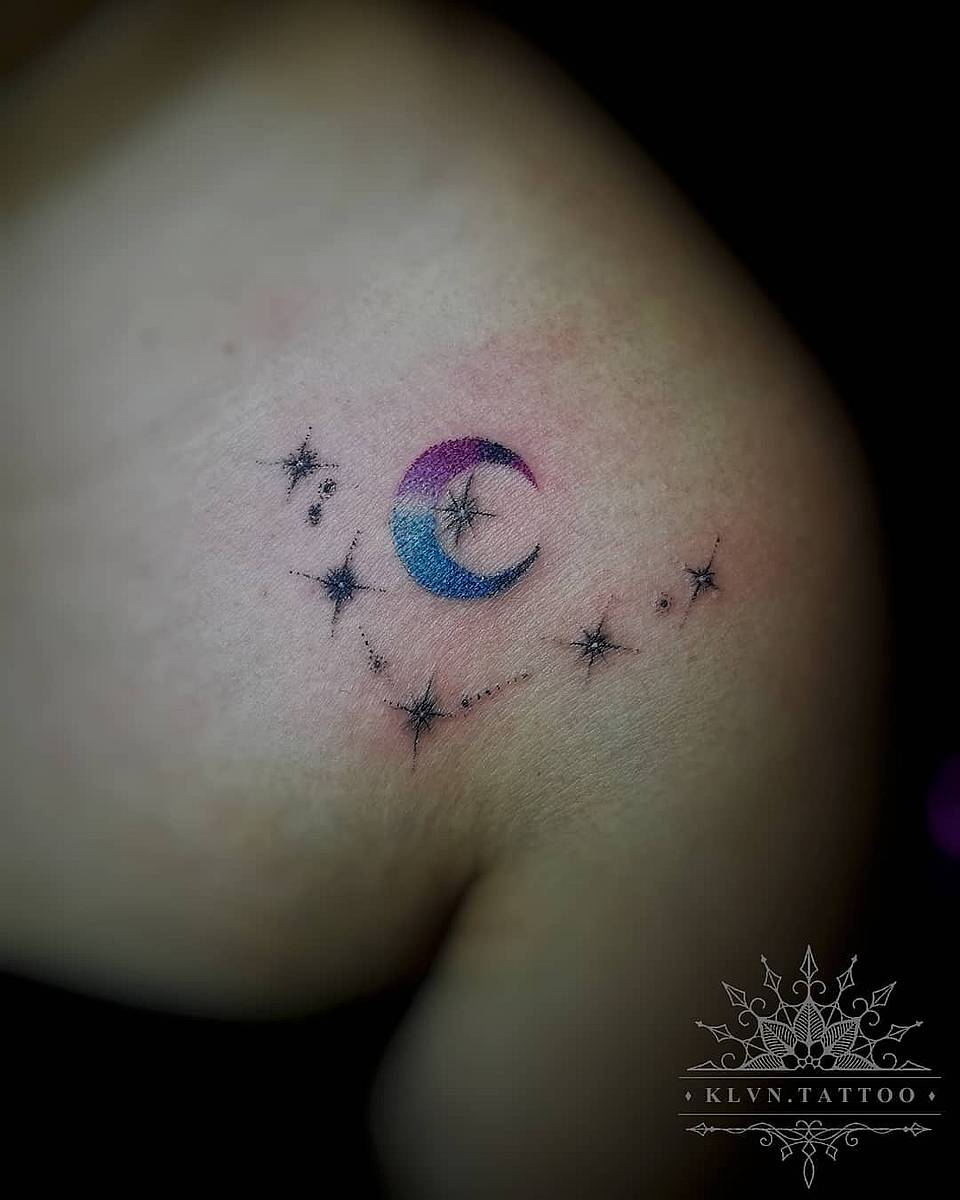 Pastel Crescent Constellation
