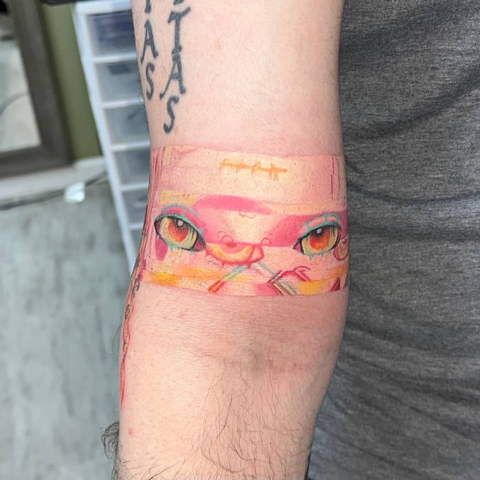Peeking Cat Eyes Armband