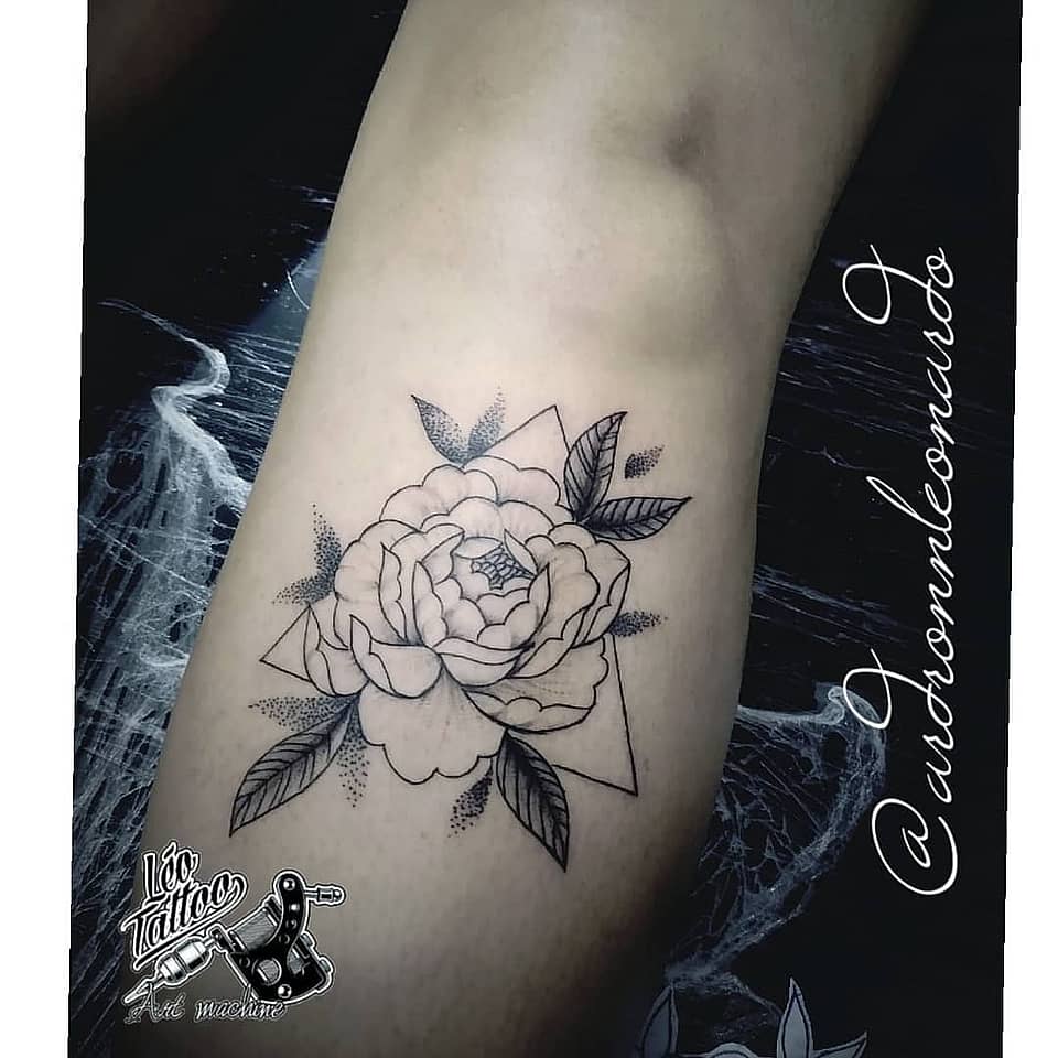 Peony Triangle Dotwork